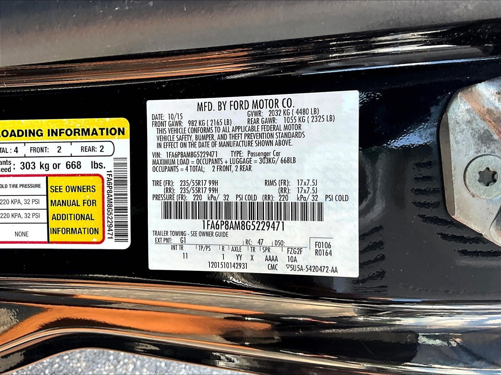 Used 2016 Ford Mustang Coupe RWD image 18