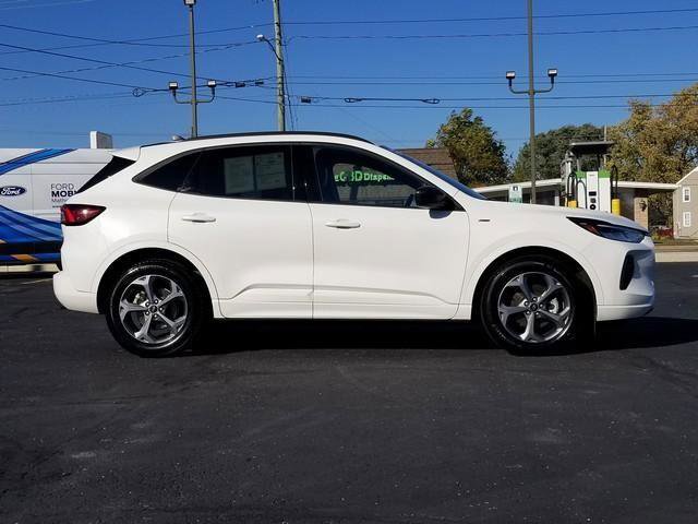 Certified 2024 Ford Escape ST-Line w/ Tech Pack #1 image 3