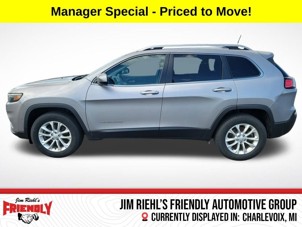 Used 2019 Jeep Cherokee Latitude w/ Popular Appearance Group image 2