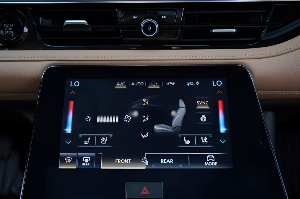 Used 2025 INFINITI QX80 Sensory w/ Exterior Package AWD/4WD image 19