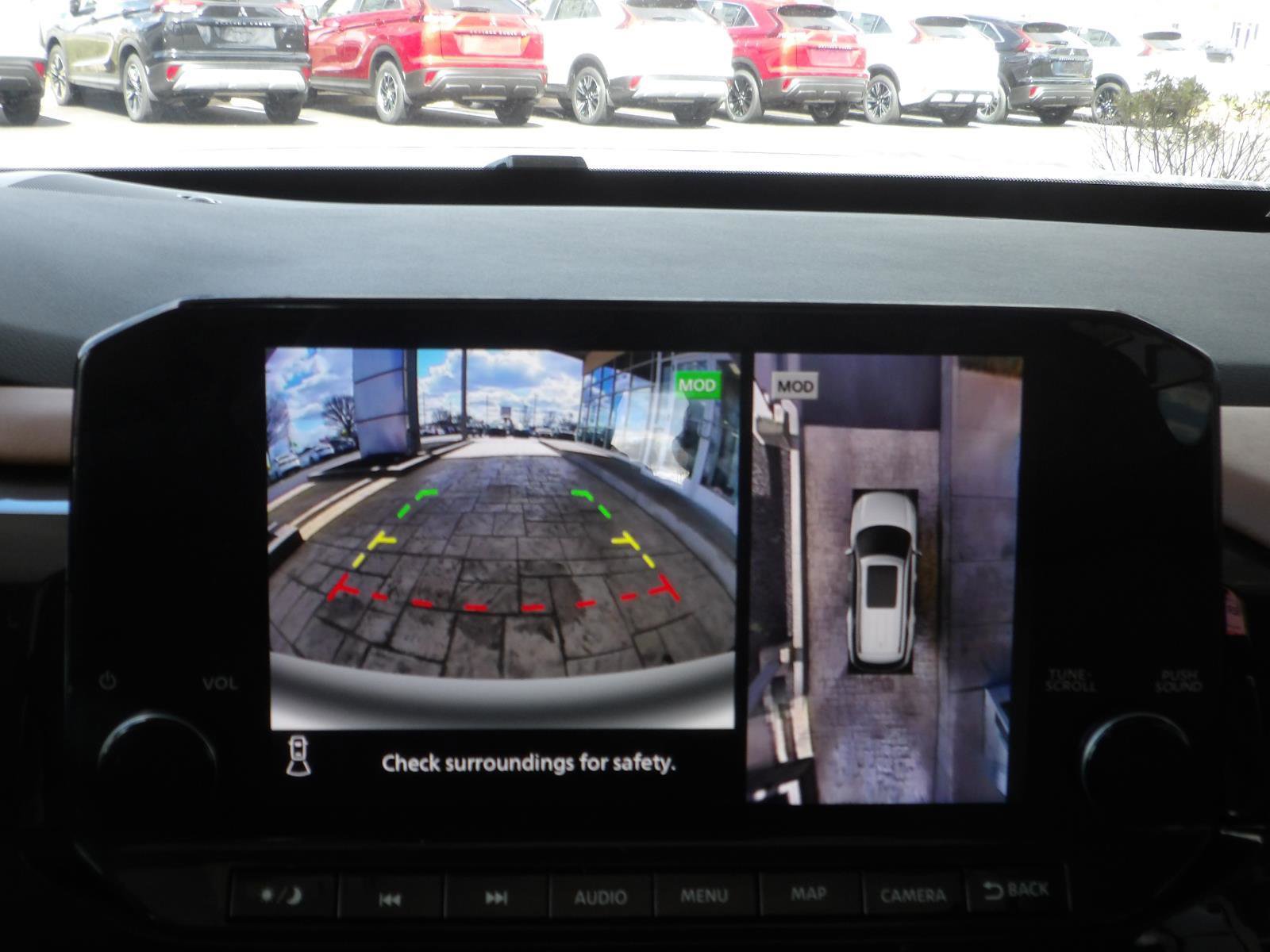 Certified 2025 Nissan Pathfinder Platinum w/ Cargo Package image 38