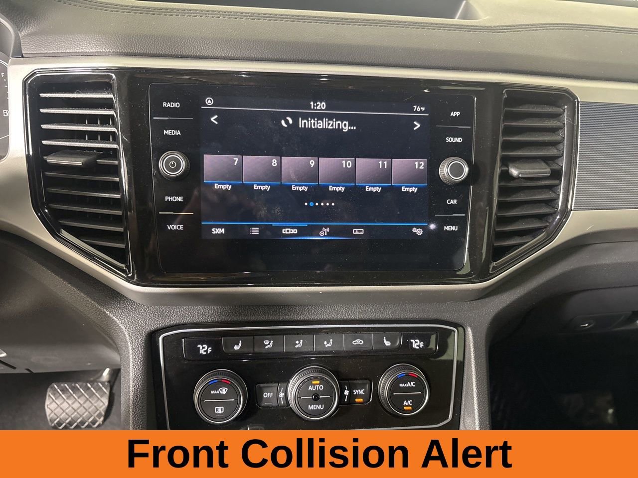 Used 2023 Volkswagen Atlas Cross Sport SE w/ Panoramic Sunroof Package image 15