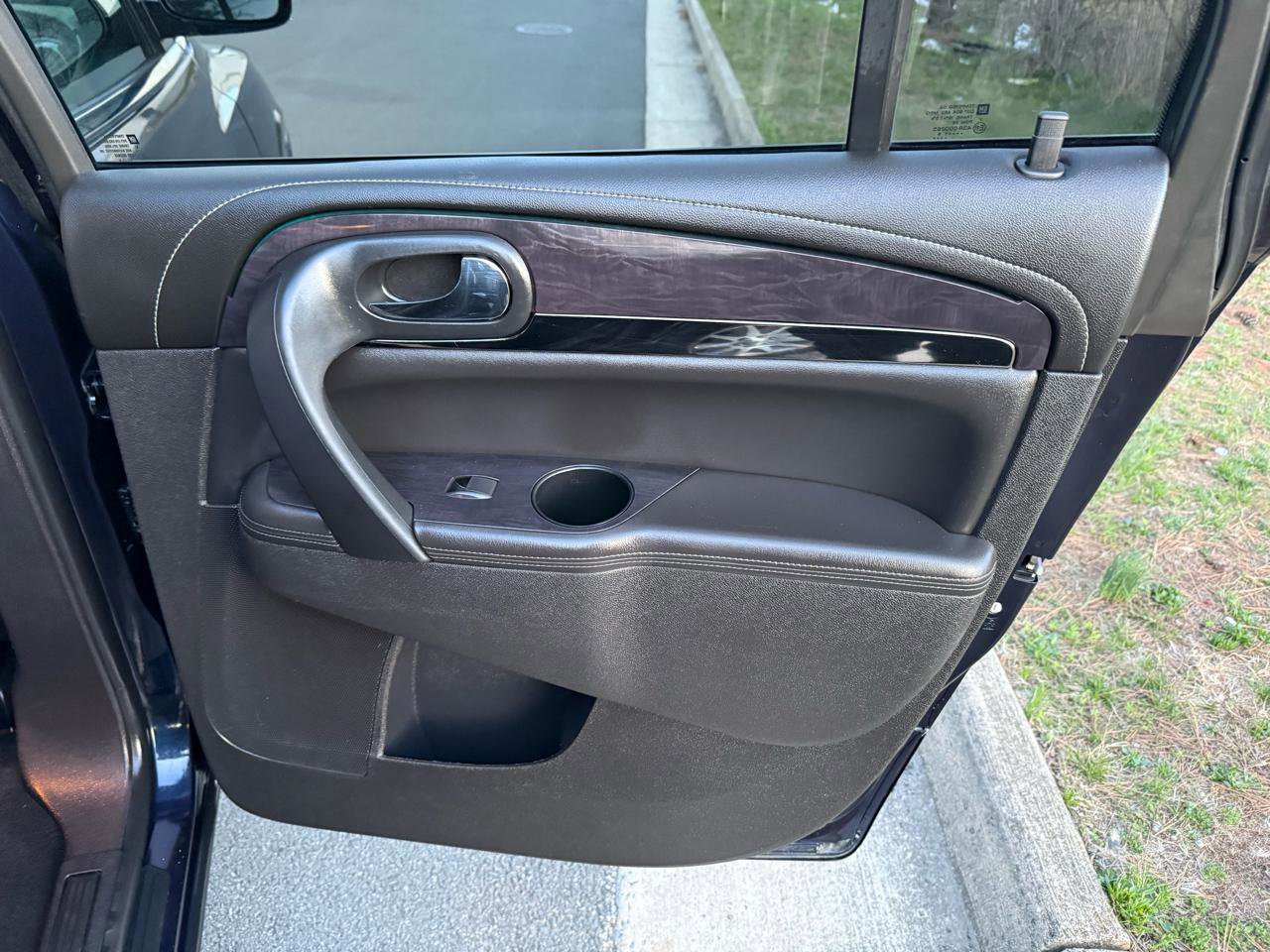 Used 2016 Buick Enclave Leather image 26