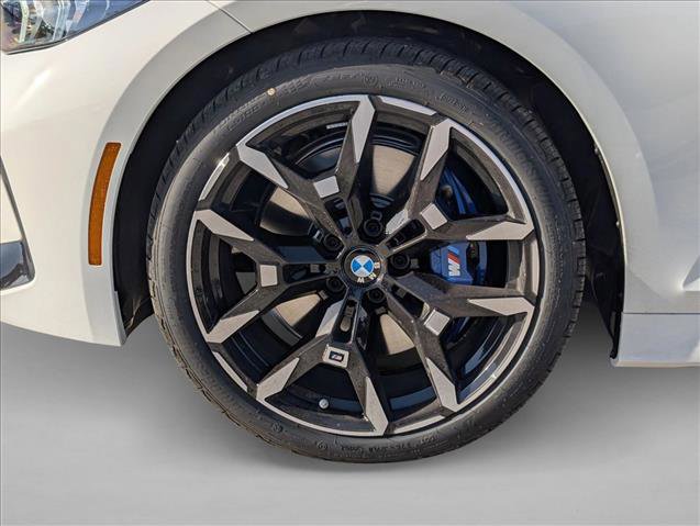 New 2026 BMW 330i Sedan w/ M Sport Package image 10