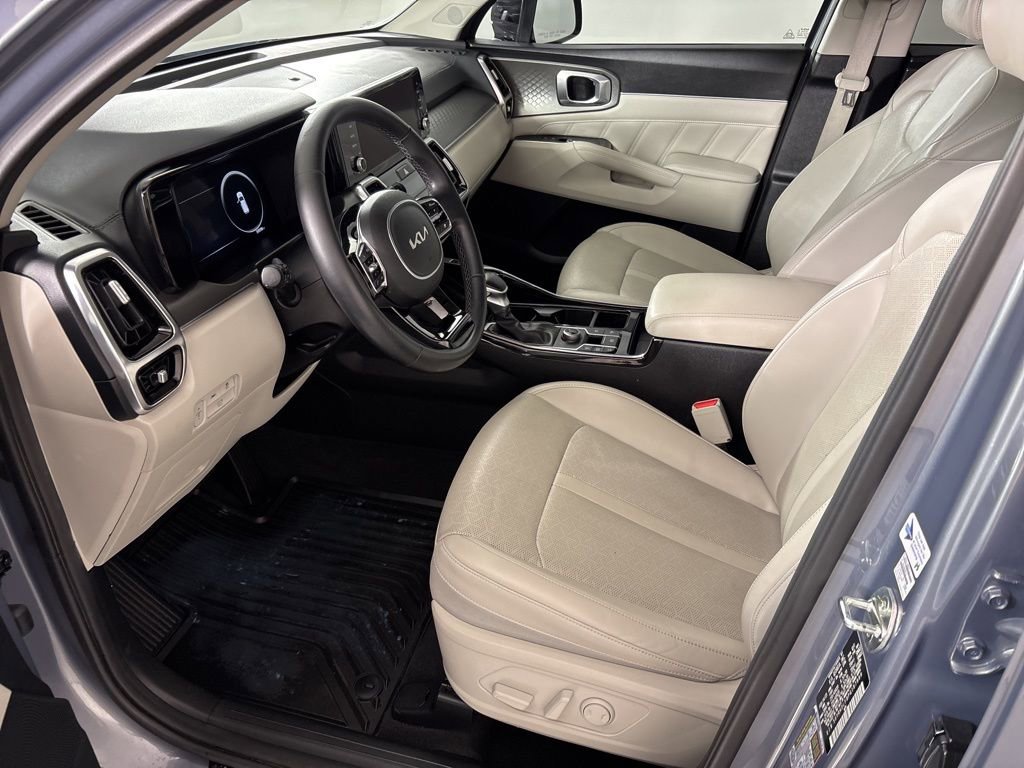 Used 2023 Kia Sorento SX image 24