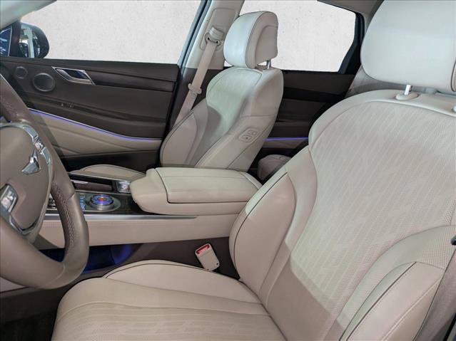 Used 2023 Genesis GV80 3.5T Advanced + AWD/4WD image 14