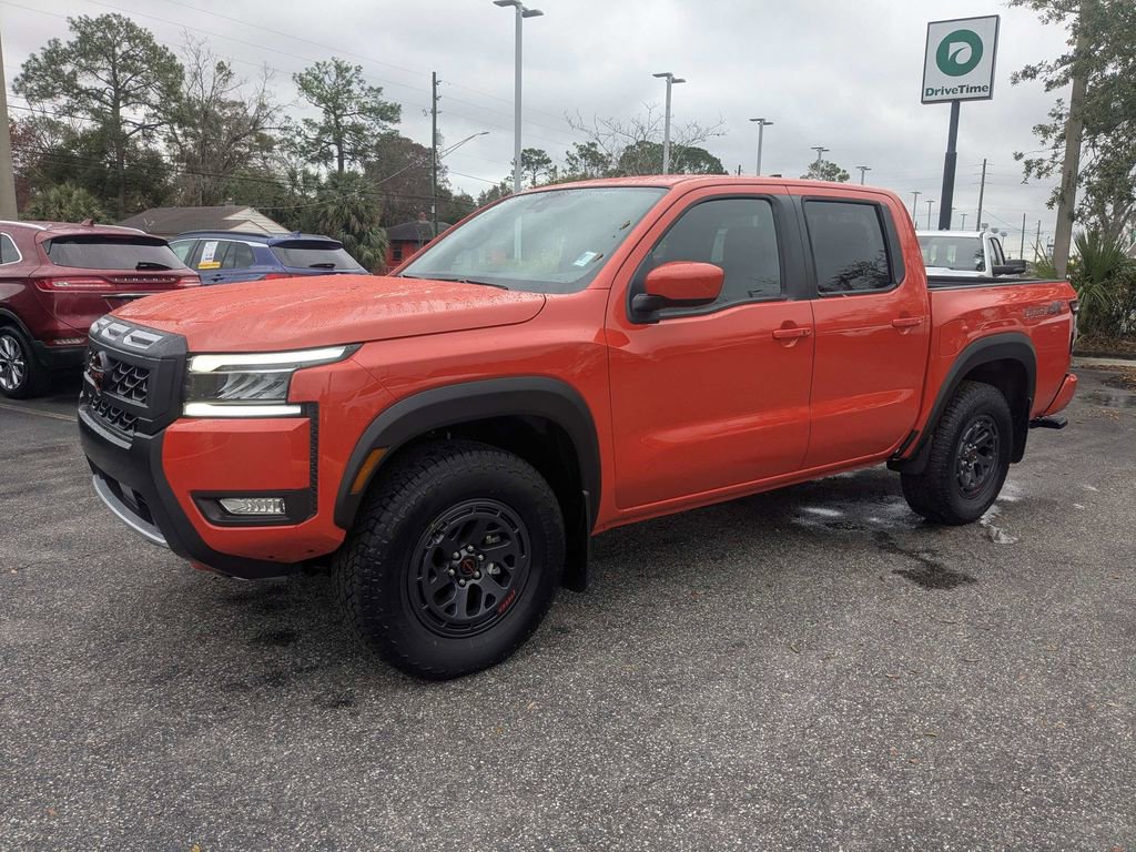 Used 2025 Nissan Frontier PRO-4X w/ Interior Protection Package image 8