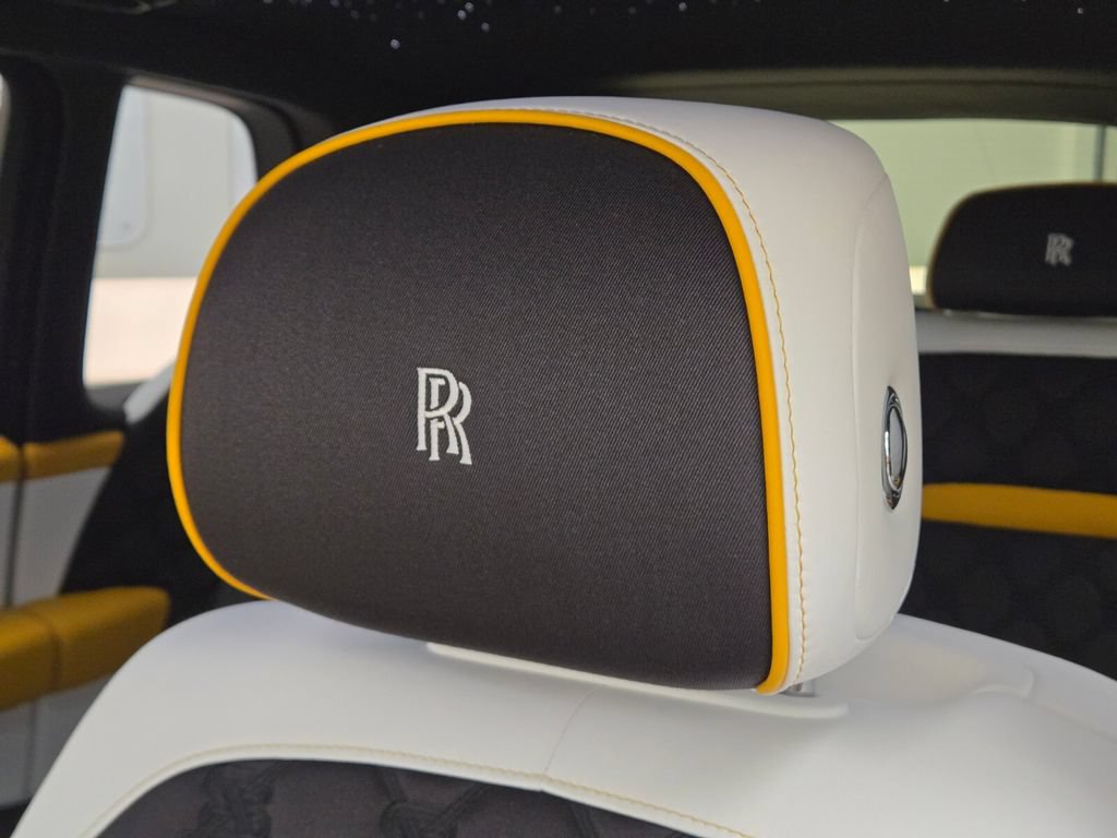 New 2027 Rolls-Royce Cullinan Black Badge AWD/4WD image 32