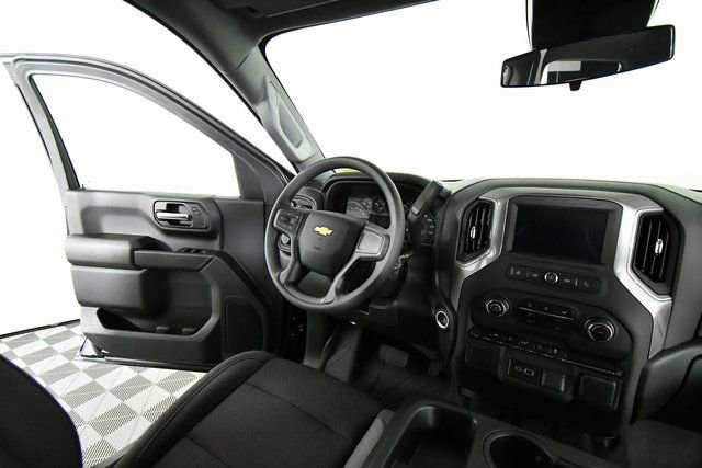 New 2026 Chevrolet Silverado 1500 Custom image 19