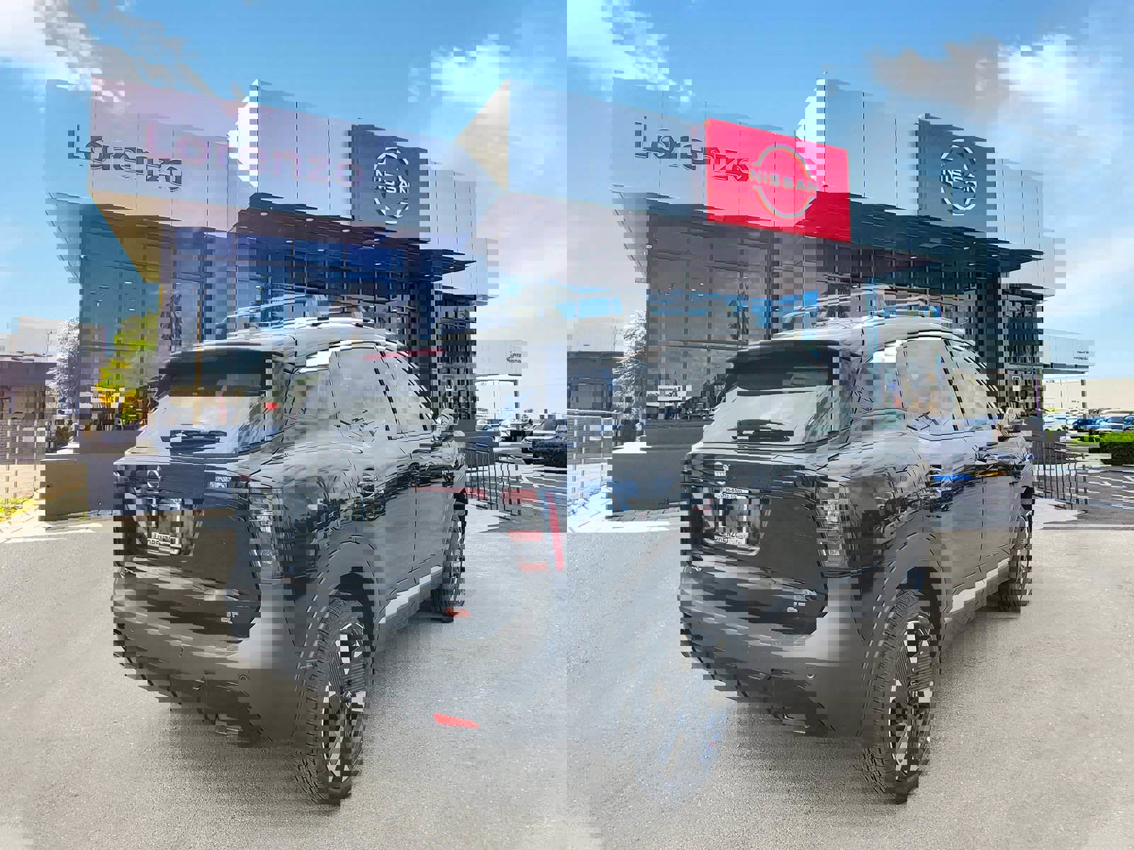 New 2026 Nissan Kicks SR image 4