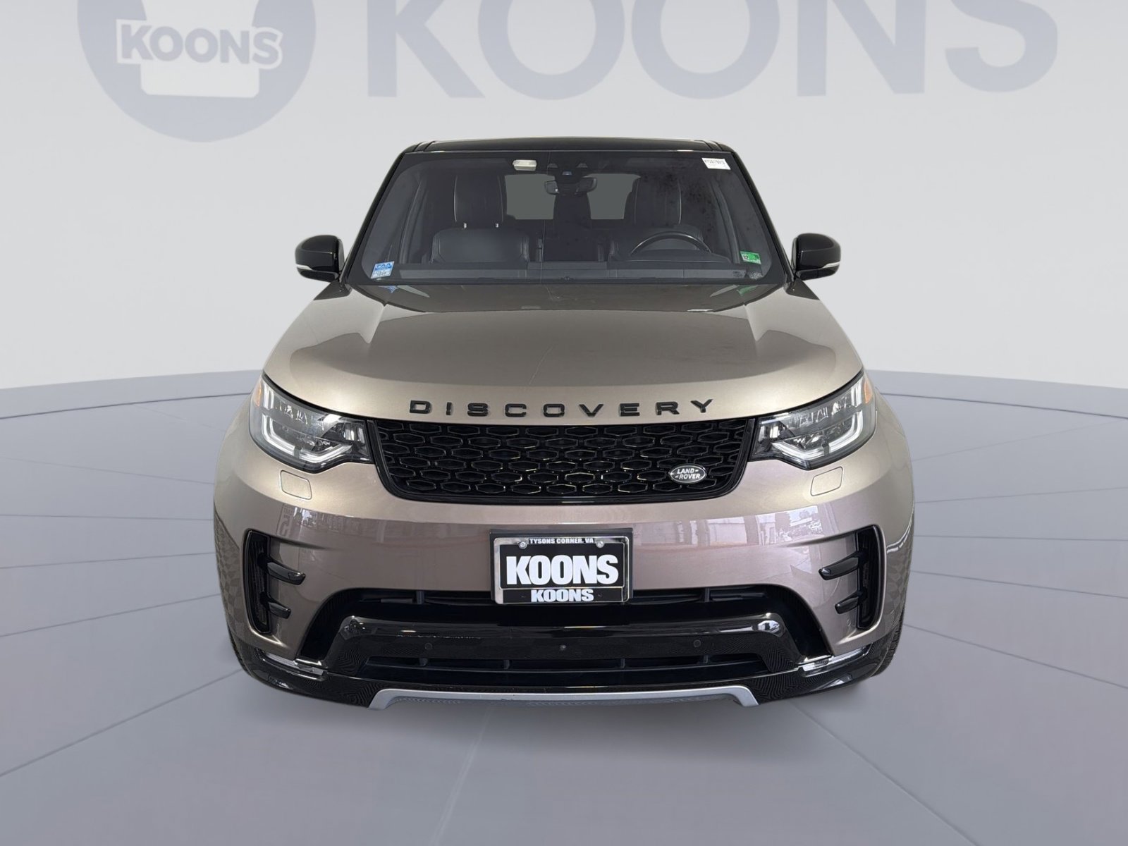 Used 2017 Land Rover Discovery HSE image 11