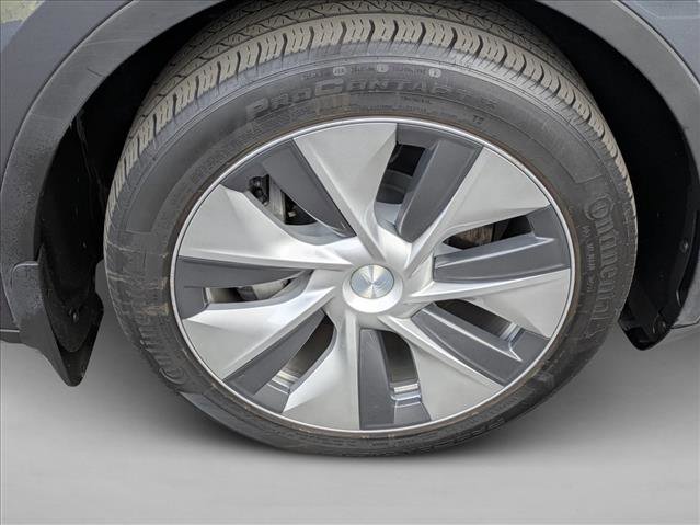 Used 2023 Tesla Model Y Long Range image 23