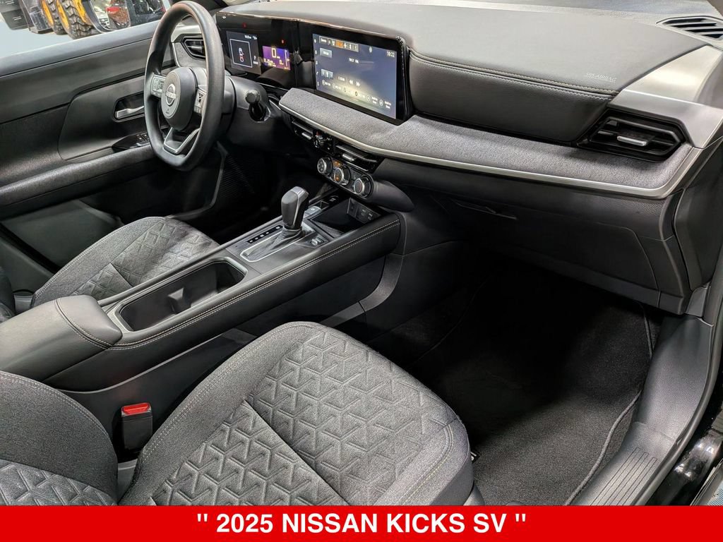 Certified 2025 Nissan Kicks SV w/ SV Premium Package AWD/4WD image 36