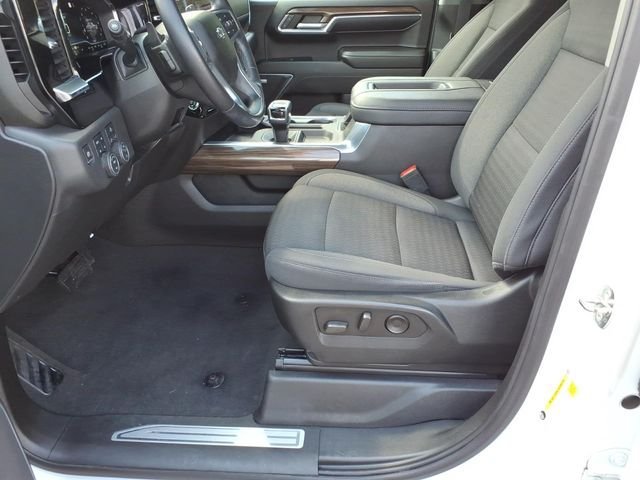 Used 2022 Chevrolet Silverado 1500 RST w/ Convenience Package II AWD/4WD image 18
