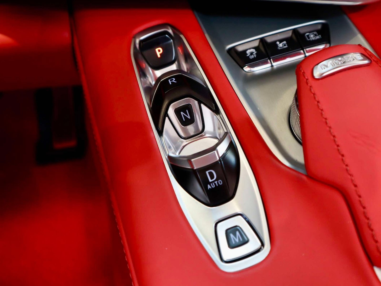 Used 2024 Chevrolet Corvette Z06 RWD image 30