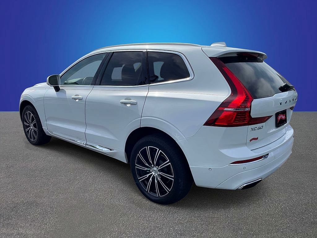 Used 2018 Volvo XC60 T5 Inscription w/ Convenience Package AWD/4WD image 3