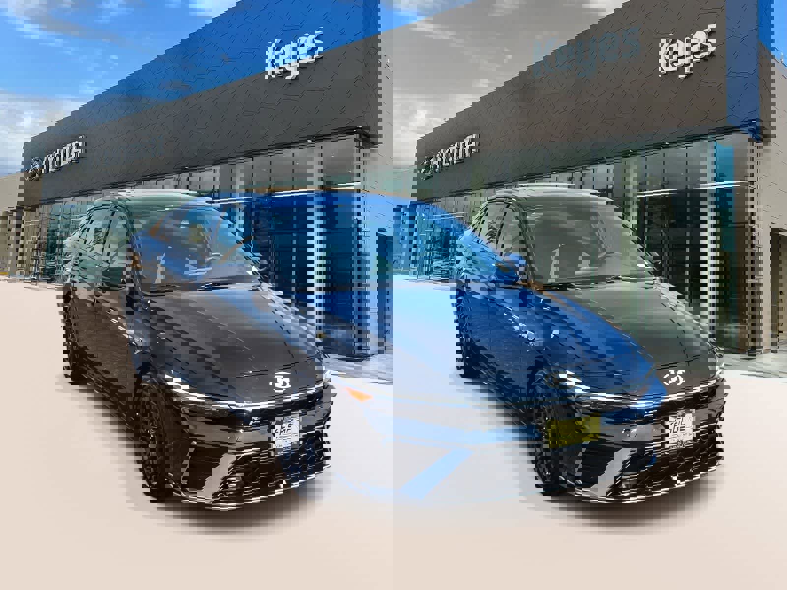 Certified 2025 Hyundai Elantra N Line image 3