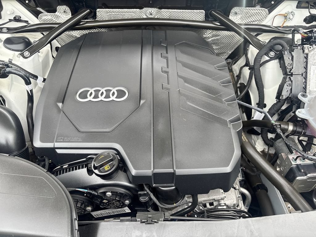 Used 2023 Audi Q5 2.0T Premium w/ Convenience Package AWD/4WD image 18