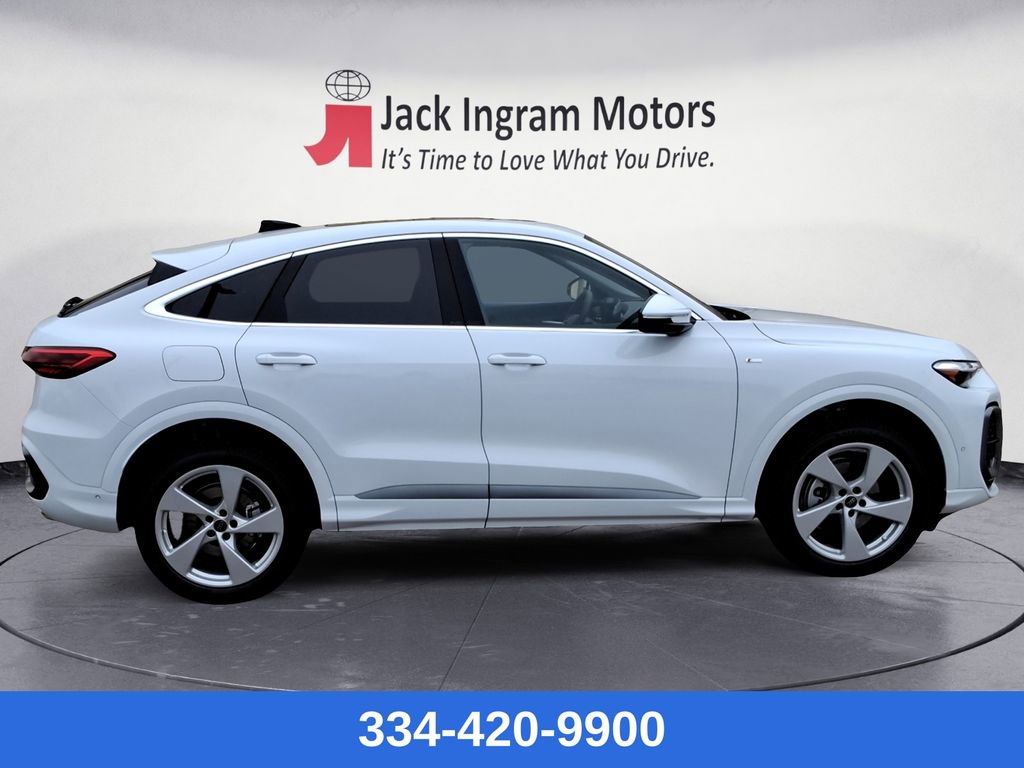 New 2025 Audi Q5 Premium Plus image 6