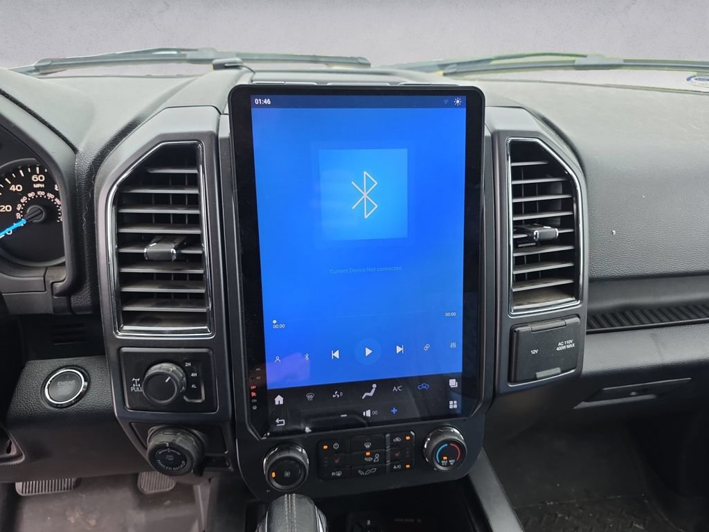 Used 2017 Ford F150 XLT w/ Equipment Group 302A Luxury AWD/4WD image 11