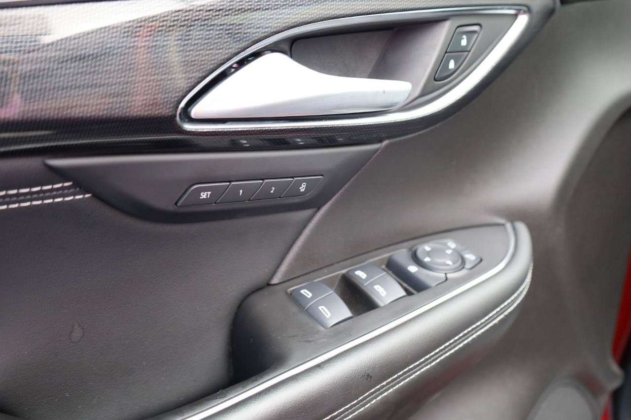Used 2022 Buick Envision Essence w/ Technology Package II AWD/4WD image 6
