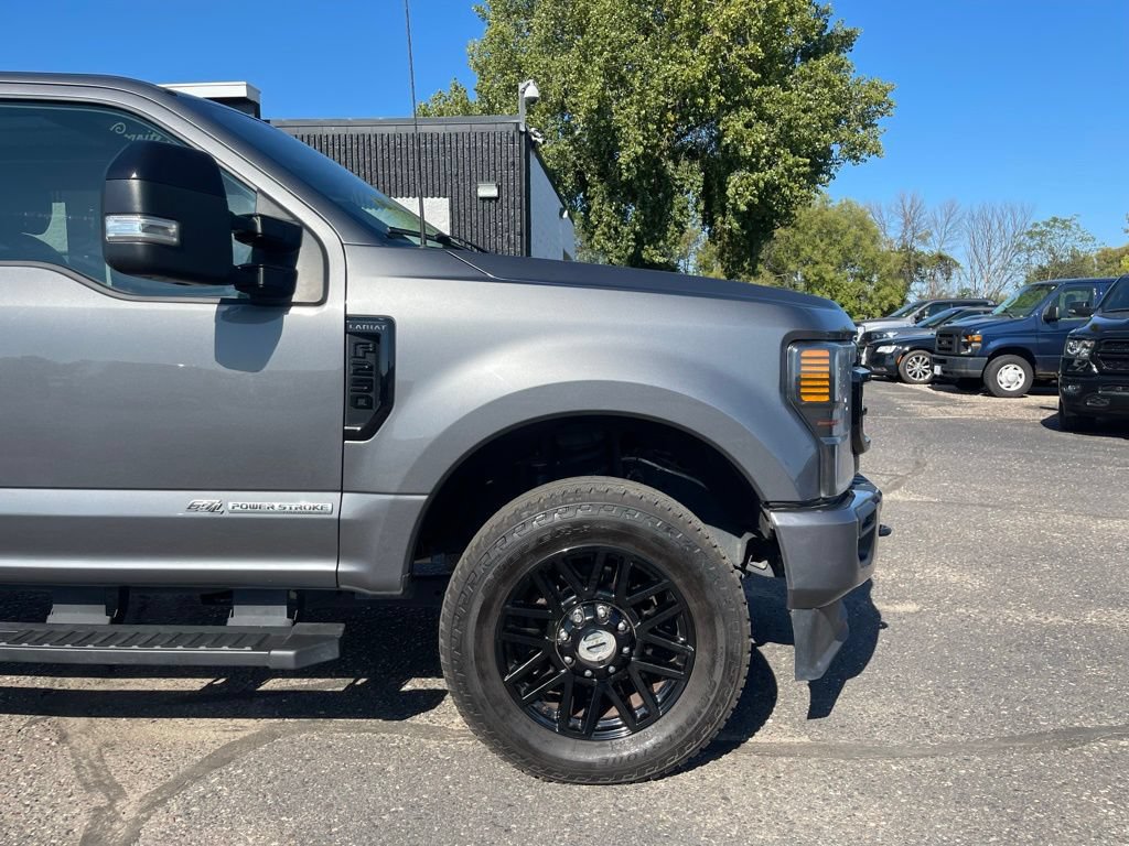 Used 2022 Ford F250 Lariat w/ Black Appearance Pkg AWD/4WD image 2