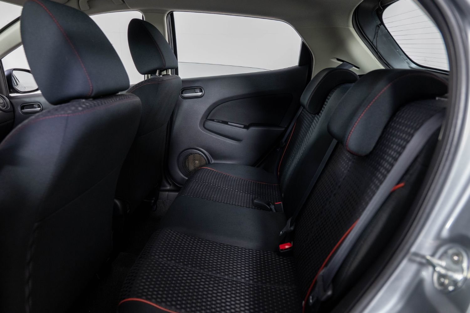 Used 2014 MAZDA MAZDA2 Touring image 18