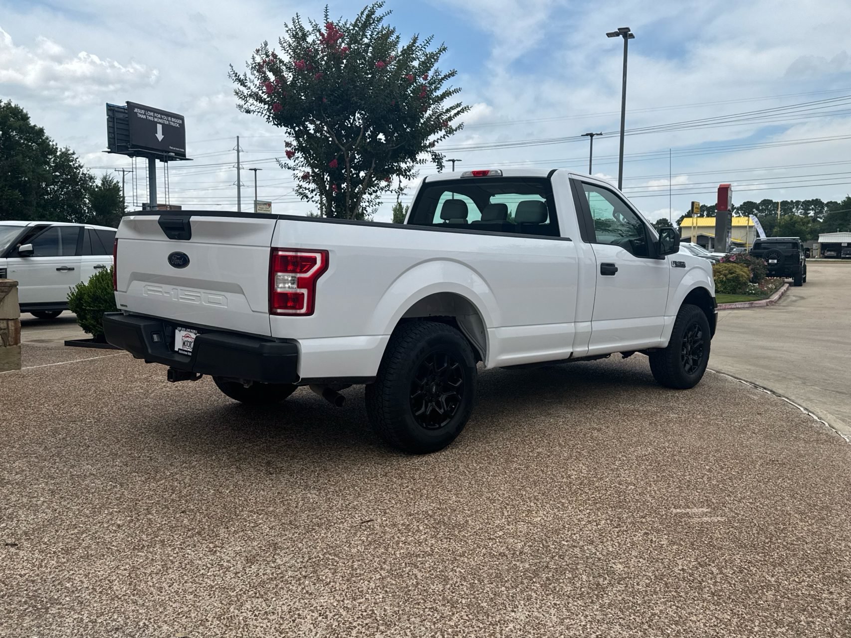 Used 2018 Ford F150 XL w/ Trailer Tow Package w/101A RWD image 8