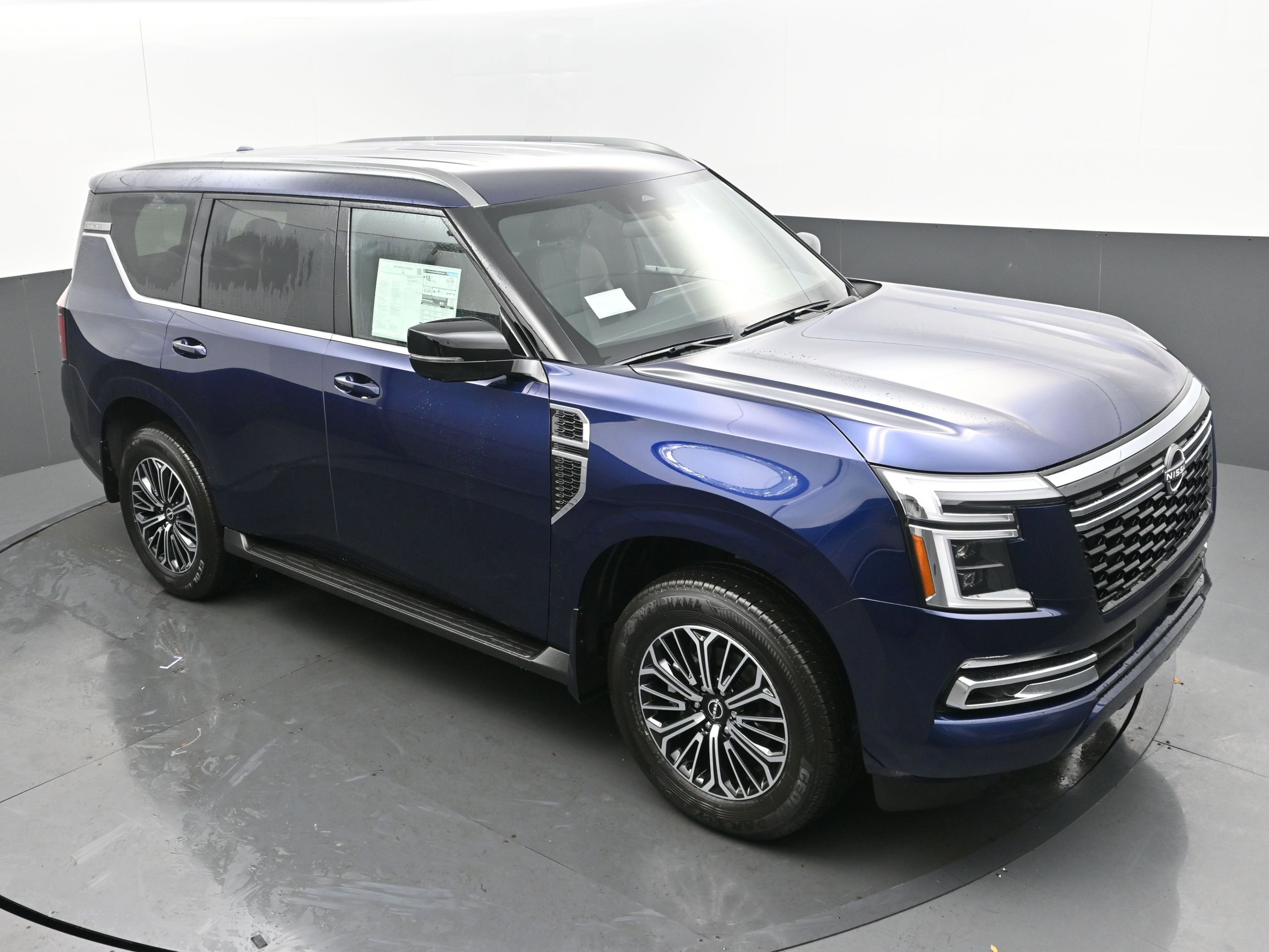 New 2025 Nissan Armada SL image 32