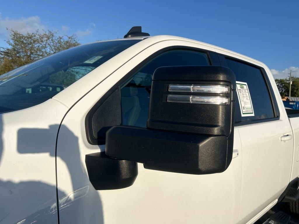 Used 2025 Chevrolet Silverado 2500 LT w/ Convenience Package image 20