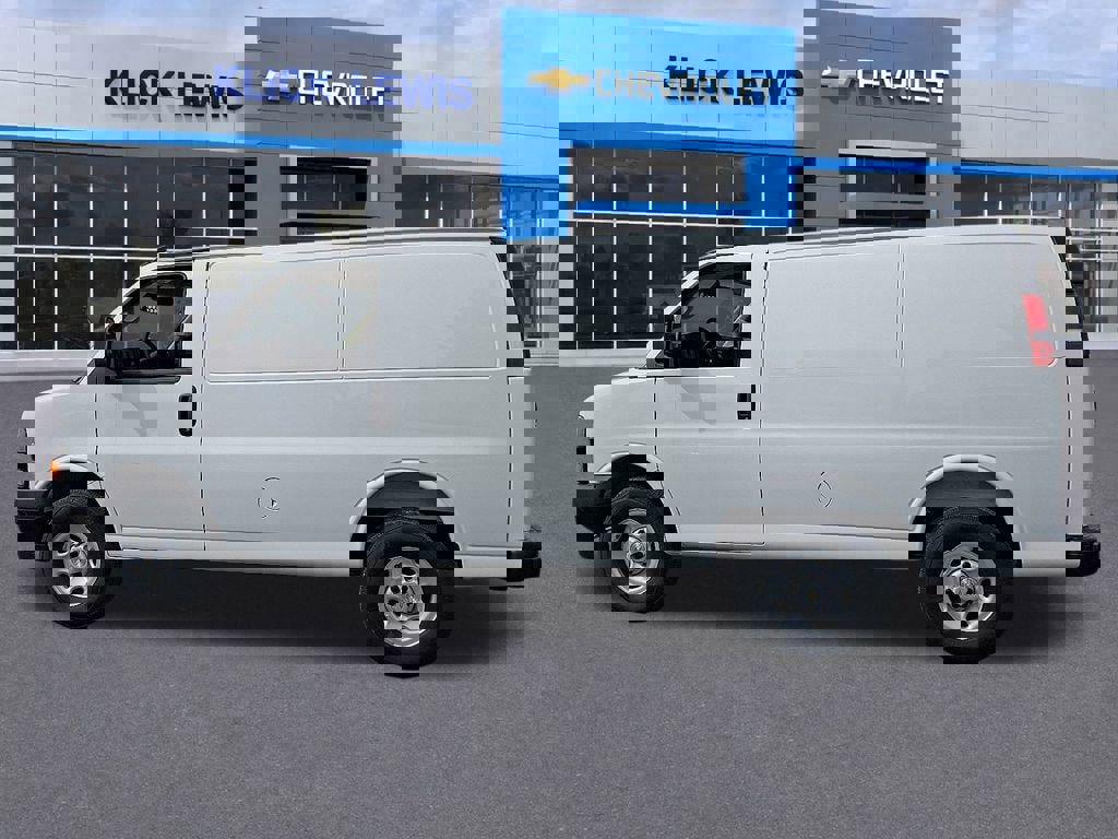 New 2025 Chevrolet Express 3500 w/ Driver Convenience Package image 7