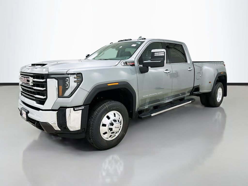New 2026 GMC Sierra 3500 SLT image 3