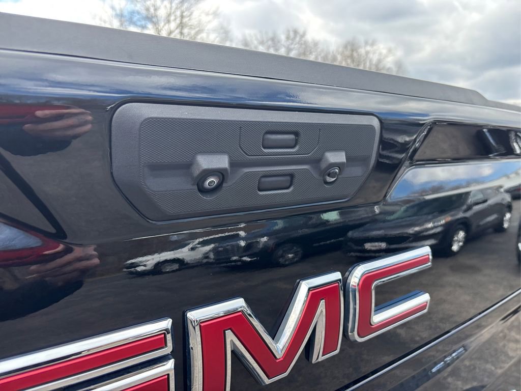 Used 2023 GMC Sierra 1500 SLT w/ SLT Premium Package image 16