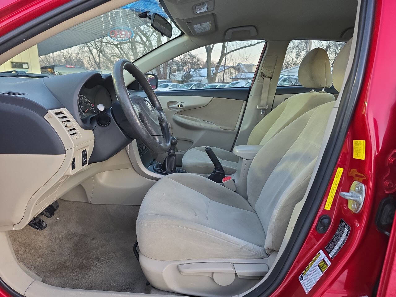 Used 2011 Toyota Corolla FWD image 8