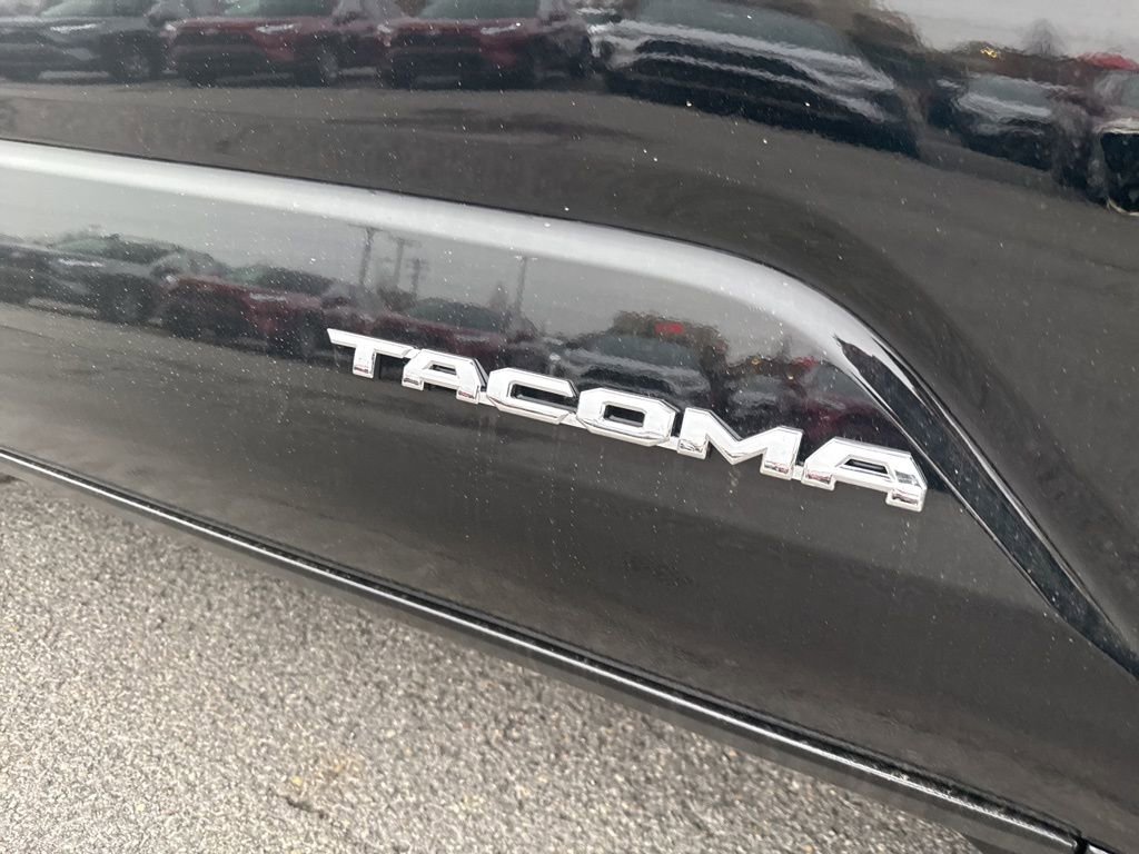New 2025 Toyota Tacoma SR5 image 3