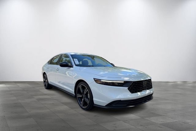 Used 2024 Honda Accord Sport image 1