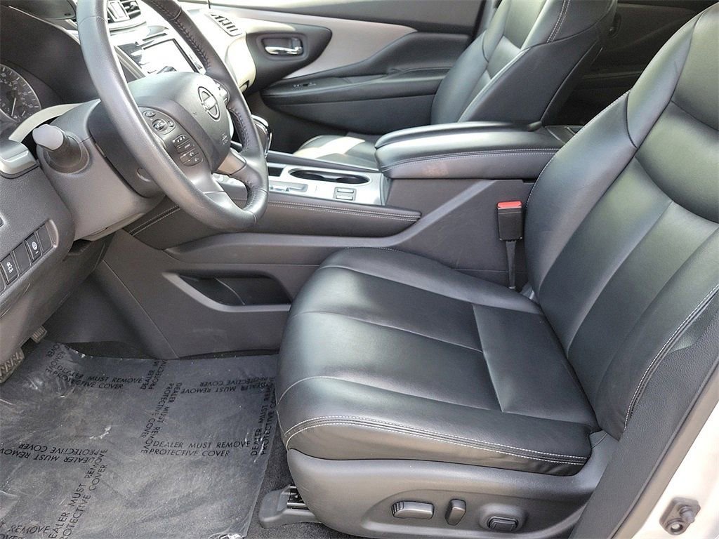Used 2023 Nissan Murano SV image 18