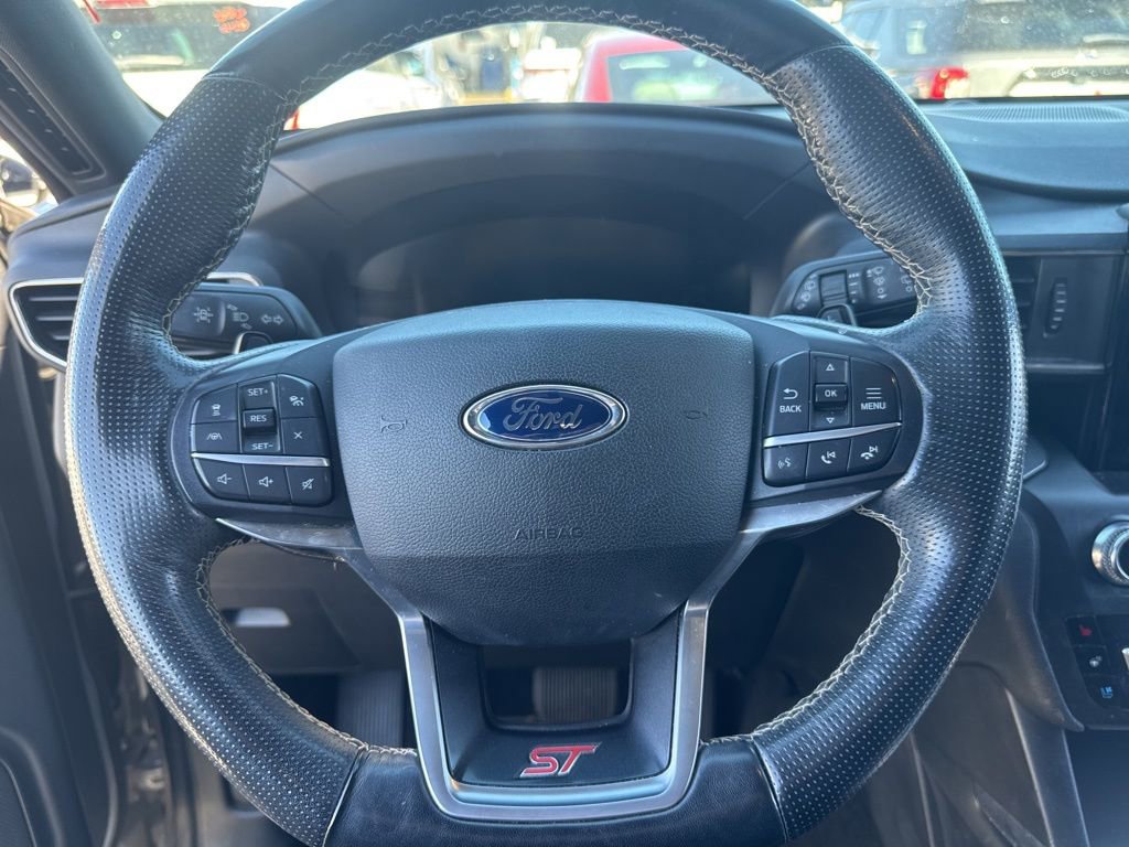 Certified 2020 Ford Explorer ST w/ Premium Technology Package image 9