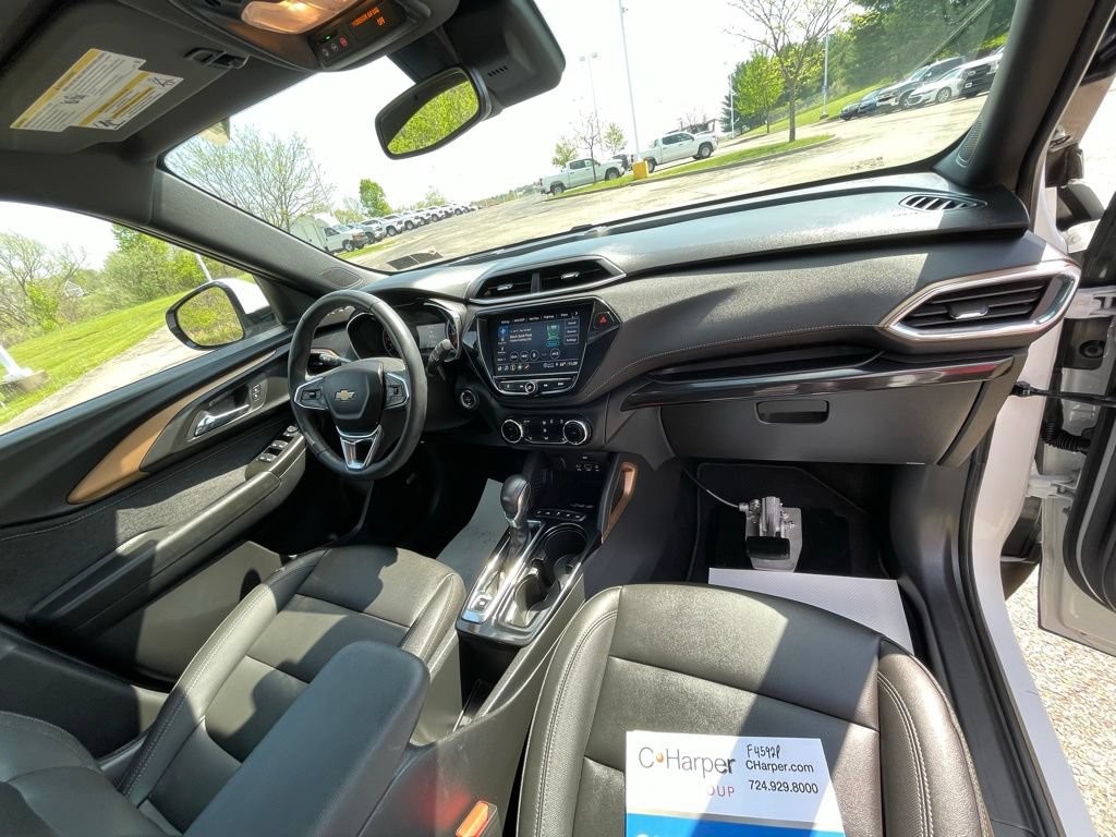 Used 2023 Chevrolet TrailBlazer ACTIV w/ Sun and Liftgate Package AWD/4WD image 10