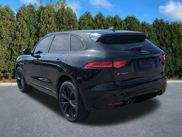 Used 2019 Jaguar F-PACE S image 6
