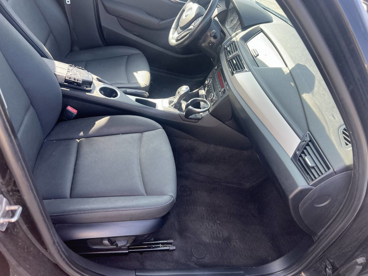 Used 2015 BMW X1 xDrive28i image 16