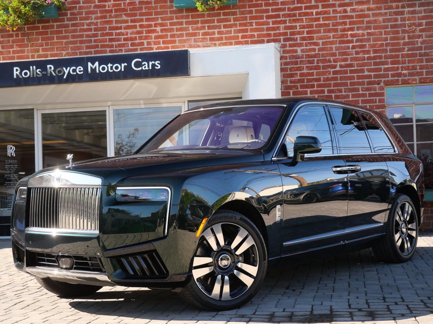 New 2026 Rolls-Royce Cullinan