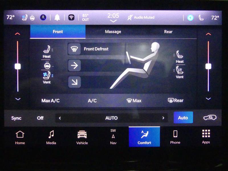 Used 2023 Jeep Grand Cherokee L Summit AWD/4WD image 15