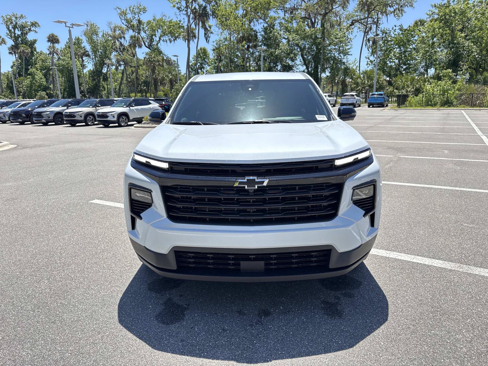 New 2026 Chevrolet Traverse LT w/ Midnight/Sport Edition FWD image 8