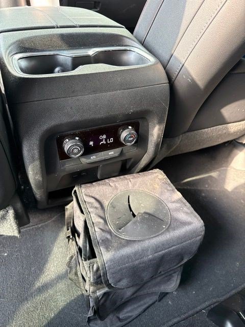 Used 2024 Chevrolet Traverse Z71 w/ Enhanced Driving Package AWD/4WD image 15