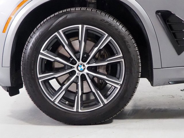 Used 2026 BMW X5 sDrive40i image 61