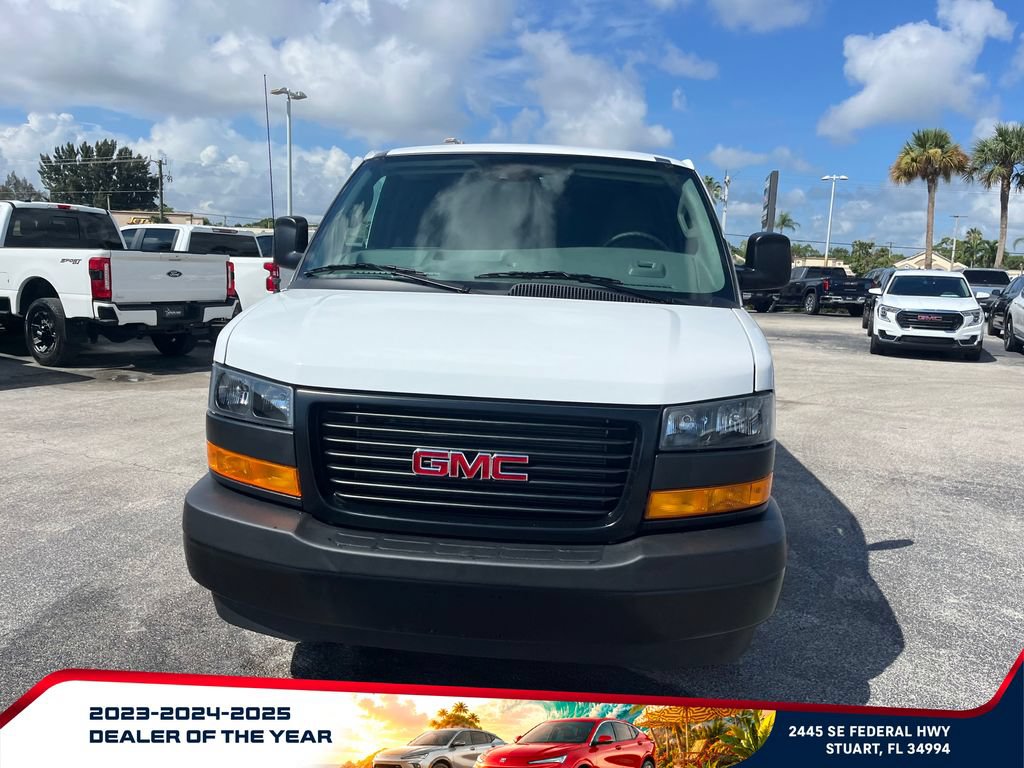New 2026 GMC Savana 2500 w/ Driver Convenience Package RWD image 2