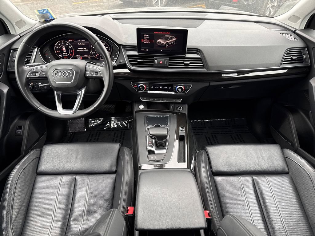 Used 2019 Audi Q5 Prestige w/ Prestige Package image 23