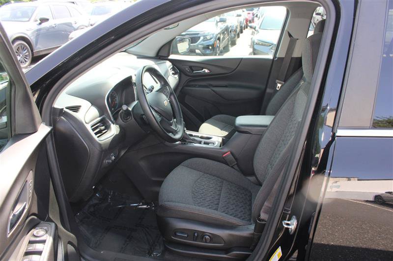 Used 2024 Chevrolet Equinox LT AWD/4WD image 10