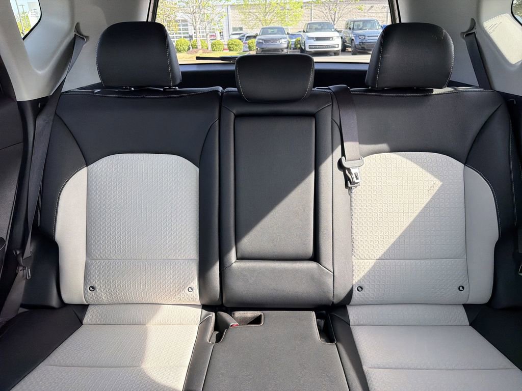 Used 2024 Kia Soul GT-Line FWD image 29